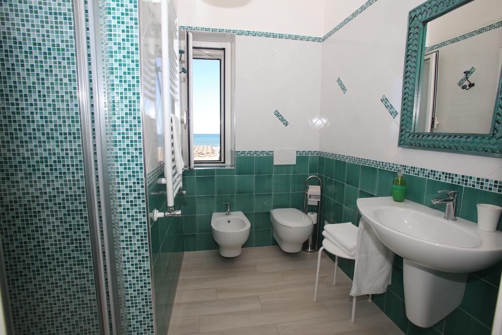 Le Nereidi Beb Acomodação com café da manhã Margherita Di Savoia Quarto foto